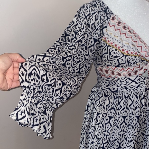 Angie Boho Ikat Knot Front Peekaboo Dress - Picture 4 of 16